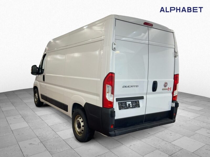 Renault trafic, mercedes vito